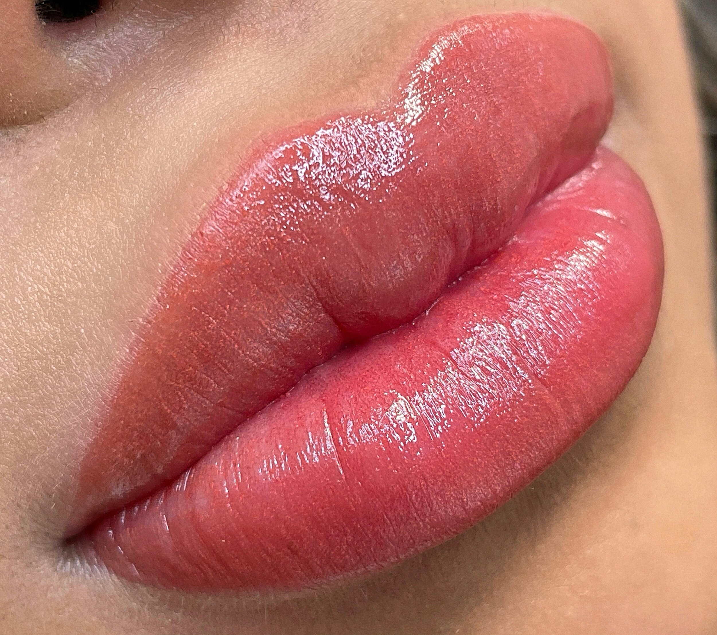 Permanent Lip Blushing Treatment in Dubai